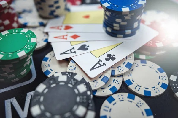 mio live-dealer tables with real dealers